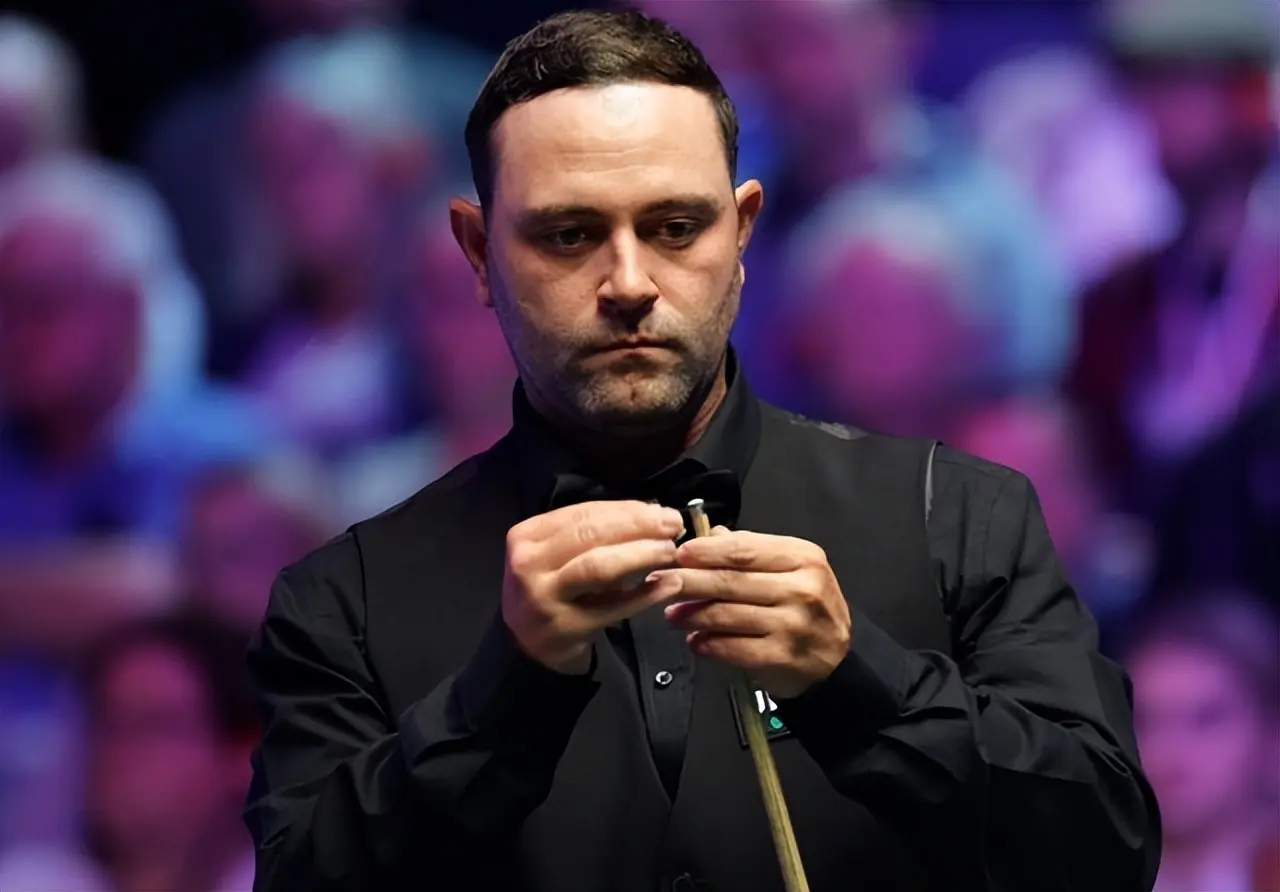 局大崩盘, 选手当中, 墨菲延续了 局大崩盘, 选手当中, 墨菲延续了