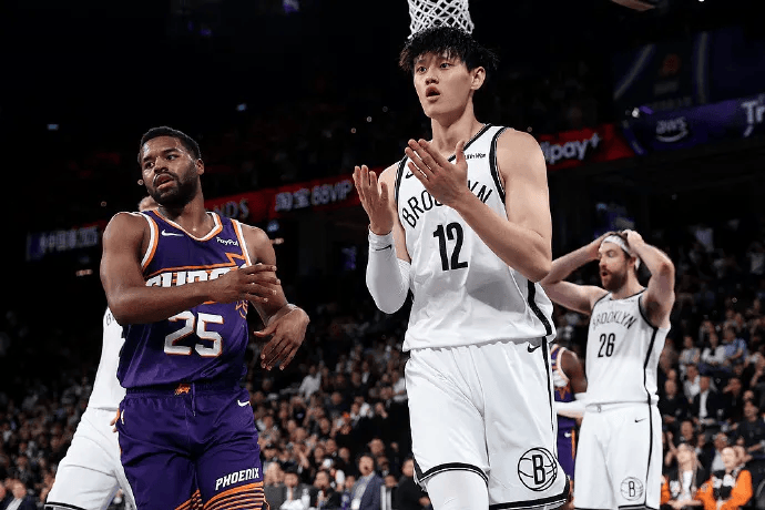 他不像选秀, 球队面前展